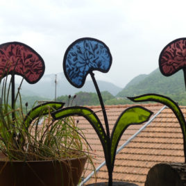 fleurs en verre fabrication artisanale fleur de l'amour fleur eternelle